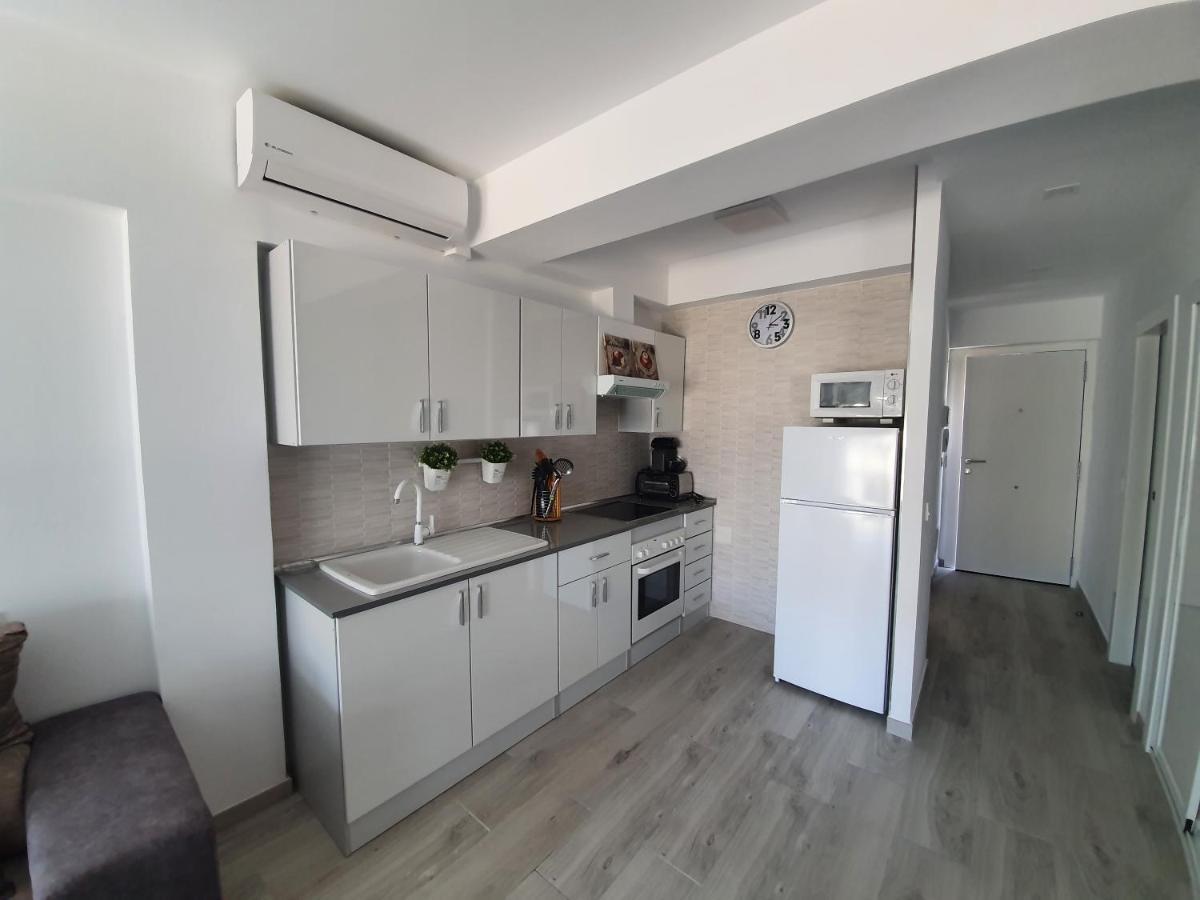 Apartamento Primera Linea De Playa Torremolinos Dış mekan fotoğraf