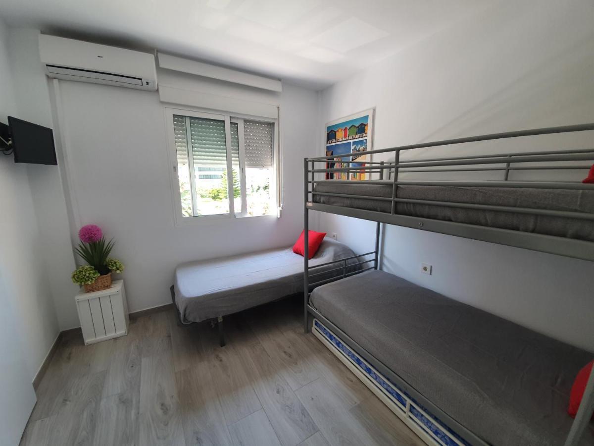 Apartamento Primera Linea De Playa Torremolinos Dış mekan fotoğraf