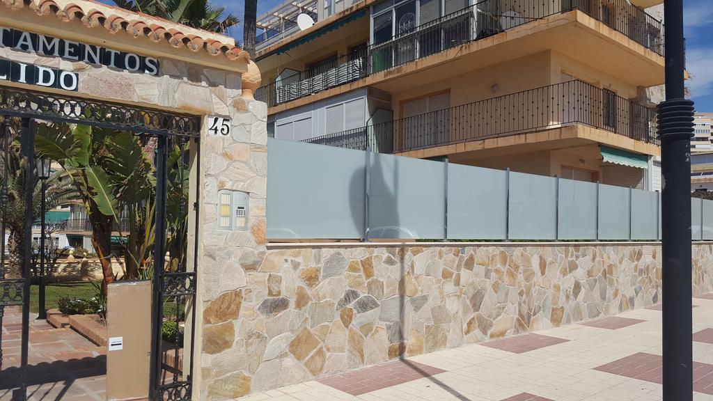 Apartamento Primera Linea De Playa Torremolinos Dış mekan fotoğraf