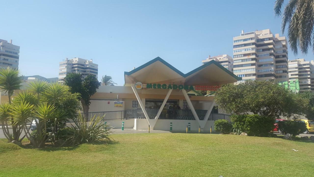 Apartamento Primera Linea De Playa Torremolinos Dış mekan fotoğraf